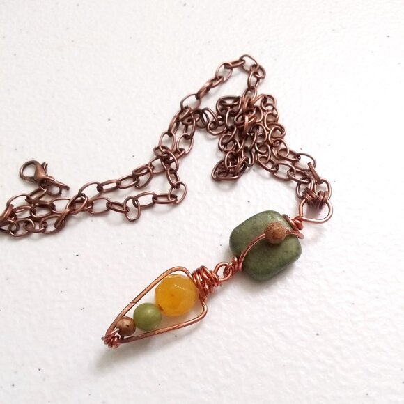Autumn Glow Necklace! Handmade & Beaded with Fall Colored Semi-Precious Stones - Picture 1 of 8